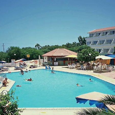 Hotel Adelais Bay Paralimni Eksteriør billede